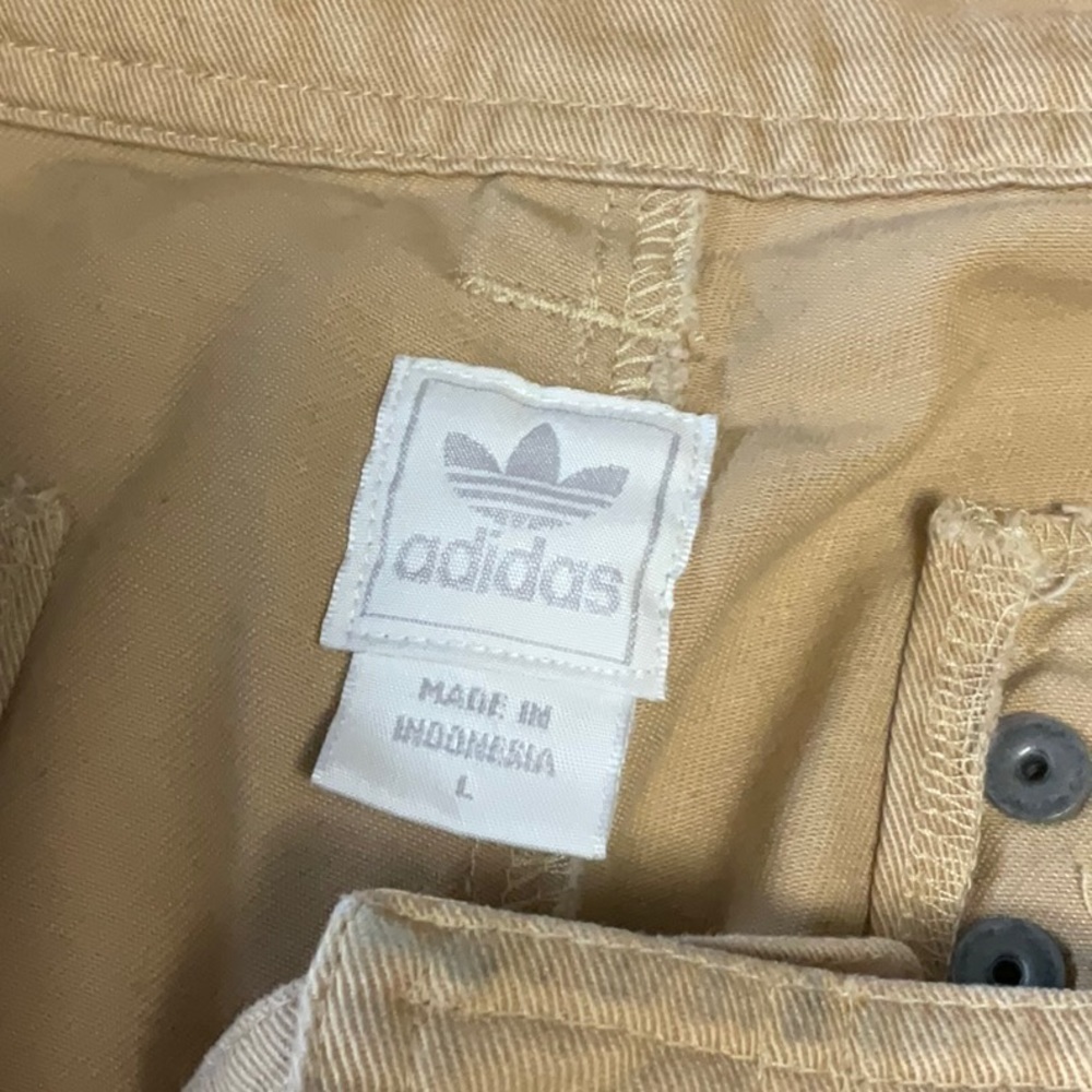 Adidas - Picture 5 of 8
